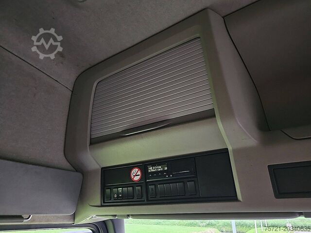 Venjulegur SZM VOLVO FM 450 GLOBETROTTER ADR