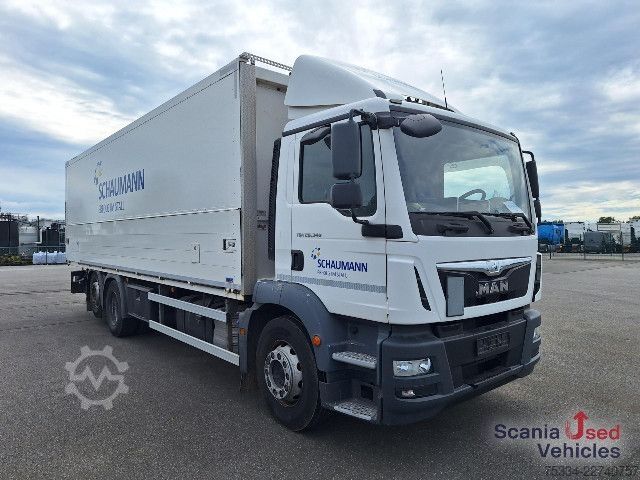Camion caisson MAN TGM 26.340 Getränkekoffer LBW Bär