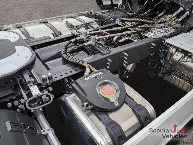 Стандартен влекач Scania R 560 A4x2LA - SCHUBBODEN Hydraulik -