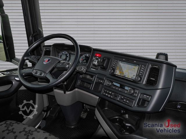 Стандартен влекач Scania R 460 A4x2NA - SUPER / Hydraulik -