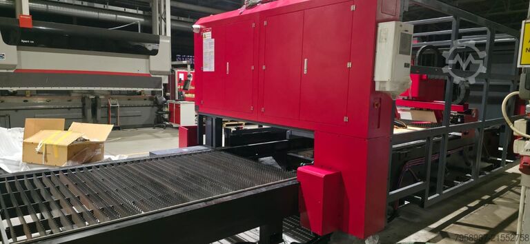 STROJ ZA REZANJE VLAKNASTIM LASEROM MTP F-6000 Metal Technics Polska MTP F-6000