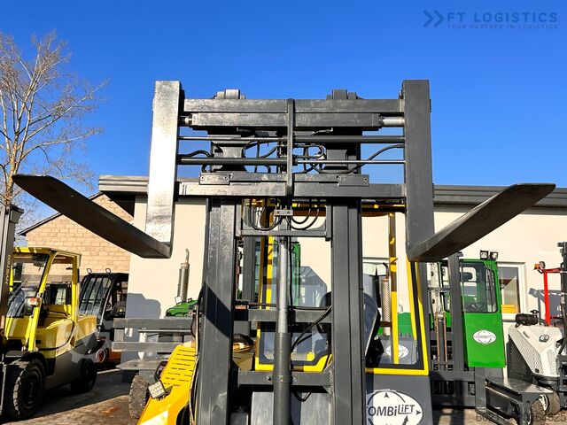 Carretilla elevadora de 4 vías Combilift CB3000 / FREE LIFT / NEW TIRES /LIKE NEW