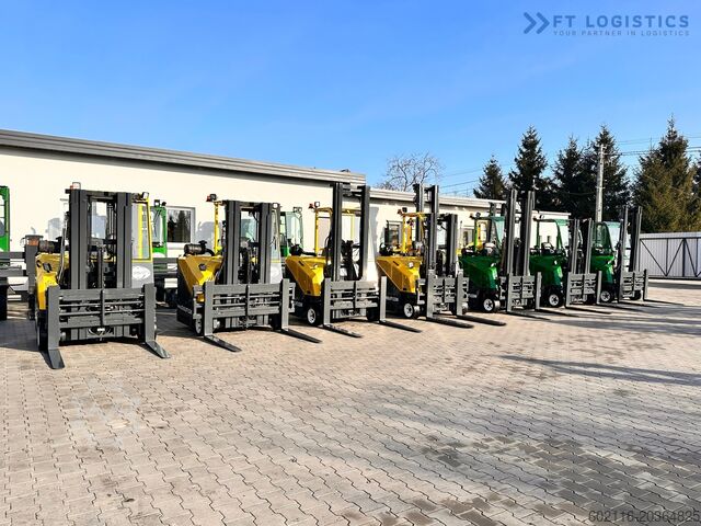Carretilla elevadora de 4 vías Combilift CB3000 / FREE LIFT / NEW TIRES /LIKE NEW