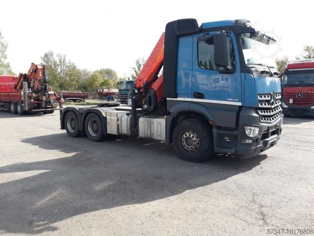 Standard trekkvogn MERCEDES-BENZ Arocs 2843
