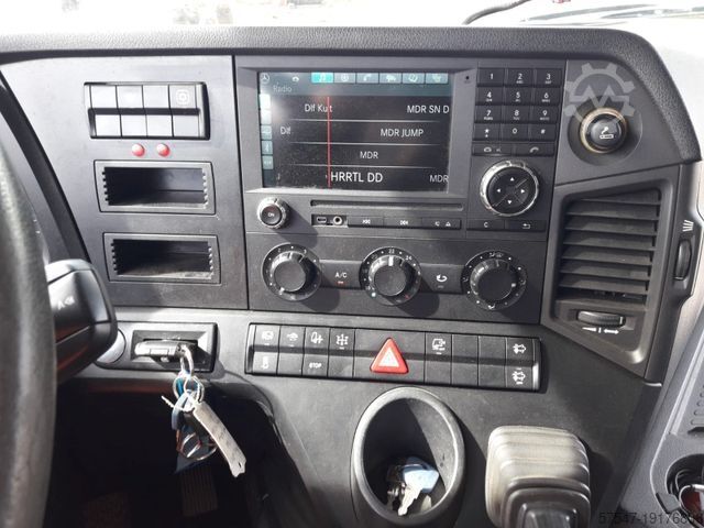 Standard trekkvogn MERCEDES-BENZ Arocs 2843