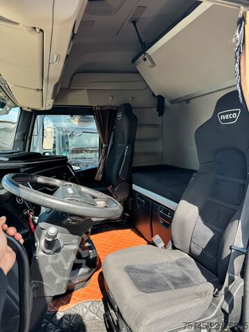 Đầu kéo tiêu chuẩn IVECO S-WAY 480 * RETARDER * VOLLVERKLEIDUNG *