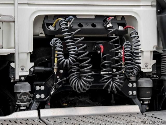 Standardni traktor jedinica DAF XF 480 FT SSC + MX-BREAK + 545l TANK Klima ZV