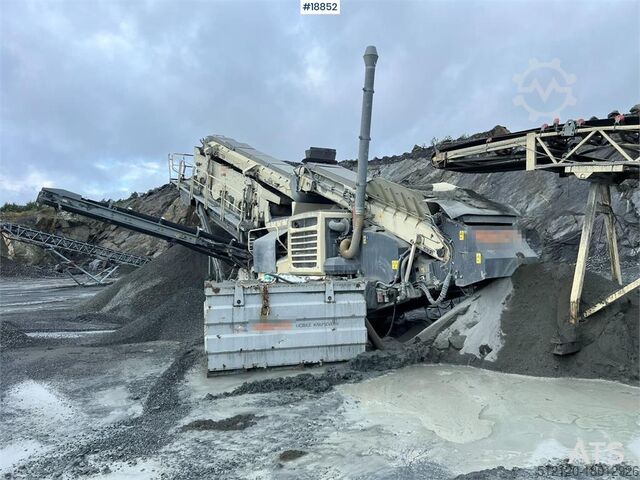 Rustamulningur Metso Lokotrack LT220D crusher w/ screen, box and belt