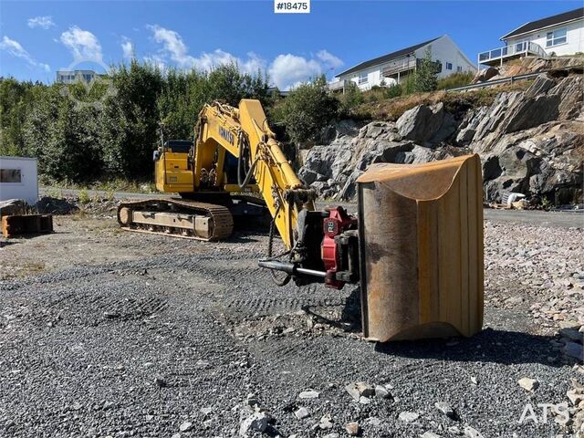 クローラーショベル Komatsu PC290LC-11 excavator w/ rotortilt-sanding bucket-D