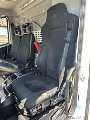 Jäähdytetyt/pakastetut kuljetukset Iveco EuroCargo 140E250 Tiefkühl Mitsubishi TDJ 300 K...