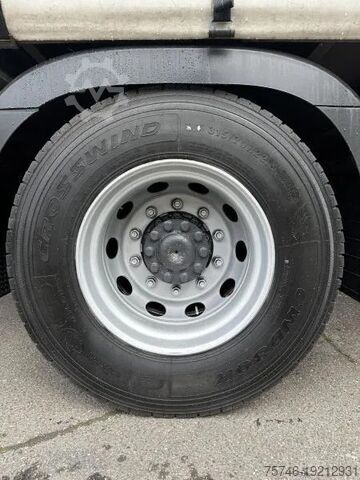 防水布 Mercedes-Benz Antos 1827 L Pr/Plane Rungentaschen E6