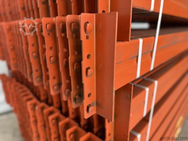 Многоярусный склад Траверса для паллетных стеллажей META Thyssen / K120x50mm lichte Weite: 2.700 mm