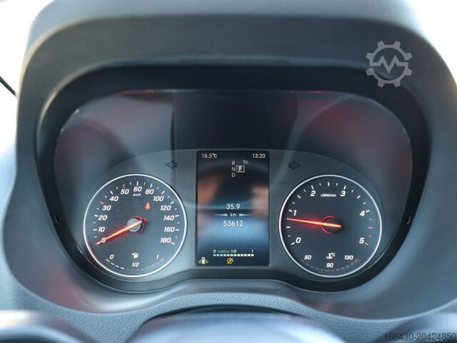 Kleinbus Mercedes-Benz Sprinter 317 CDI Tourer L3H2 (2-2-2-3) AHK Ka