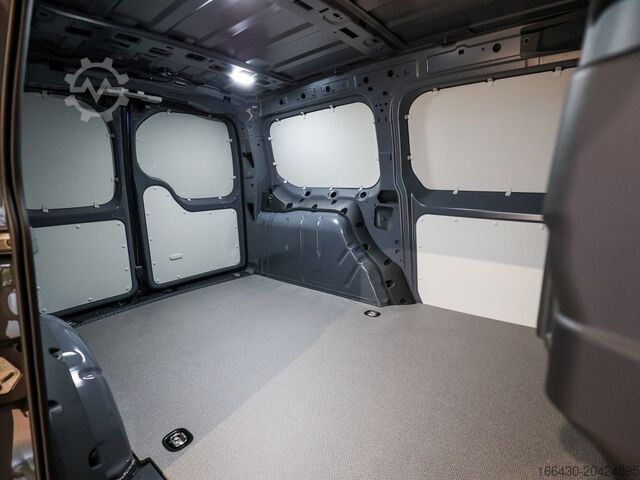 Микробус VW Caddy Cargo Maxi 2.0 TDI DSG AHK SPURH. SHZ