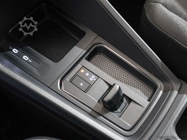 Микробус VW Caddy Cargo Maxi 2.0 TDI DSG AHK SPURH. SHZ