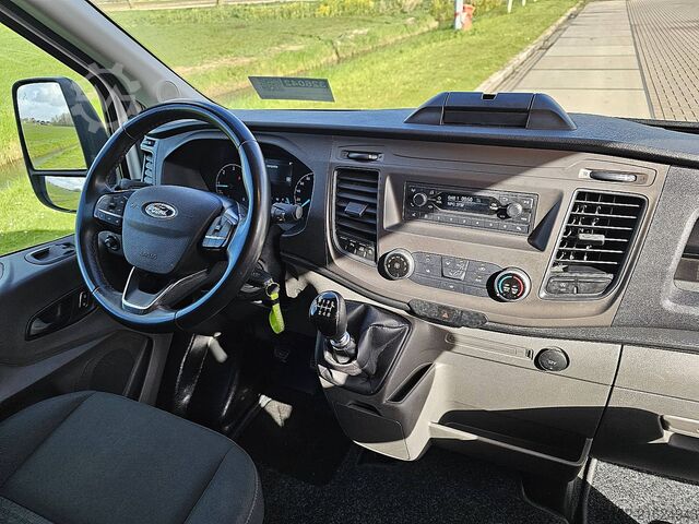 Stationbíll með háu þaki FORD TRANSIT 2.0 L2H2 Euro6 Trekhaak!