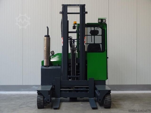 Caricatore a quattro vie Combilift C3000