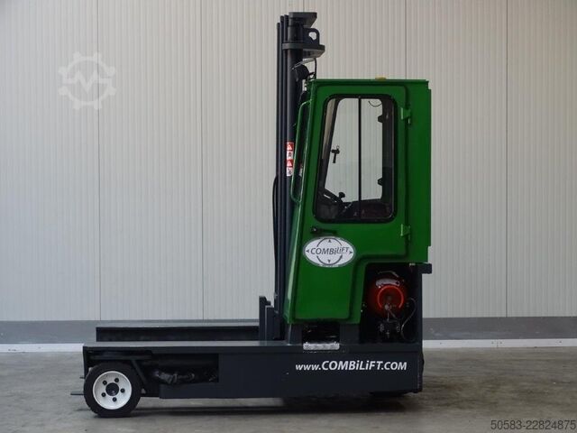 Caricatore a quattro vie Combilift C3000
