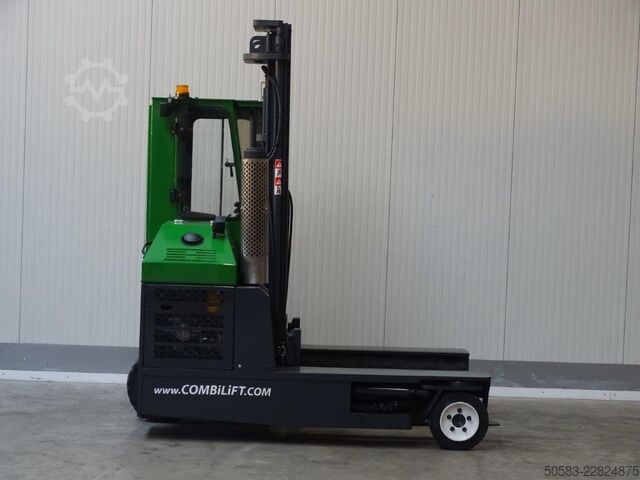 Caricatore a quattro vie Combilift C3000