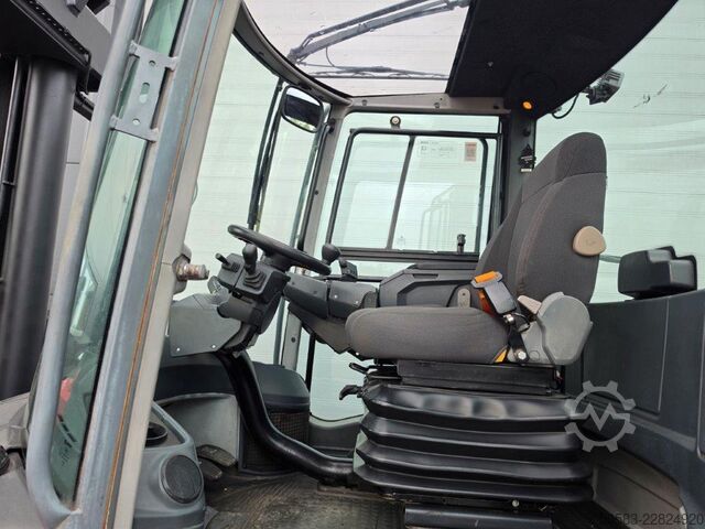 Dieselový vysokozdvižný vozík Kalmar DCG250-12LB