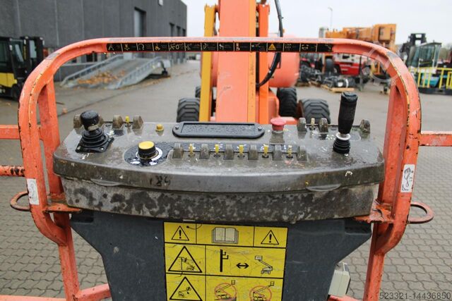 Подъемник JLG 800AJ