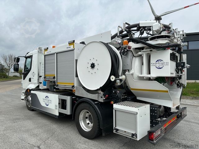 Autocisterna a vuoto VOLVO FL Electric mit BUCHER CityFlex C40e Kombination
