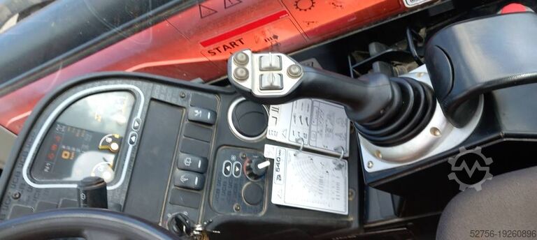 Teleskopiskais iekrāvējs JCB 540-140