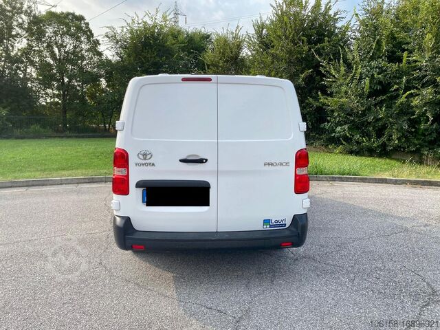 Kombi sa hladnjakom karoserije Toyota Proace