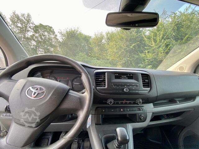 Kombi sa hladnjakom karoserije Toyota Proace