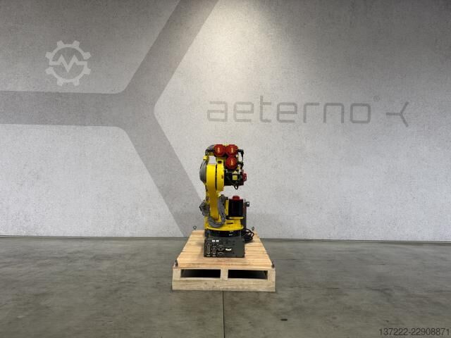 Ümberehitatud robot 1-aastase garantiiga FANUC R-1000iA/100F