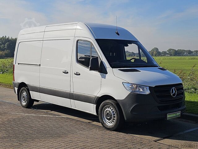 Camioneta familiar de techo alto MERCEDES-BENZ SPRINTER 311 L2H2 Mbux FWD Euro6 BPM-Vrij Airco...