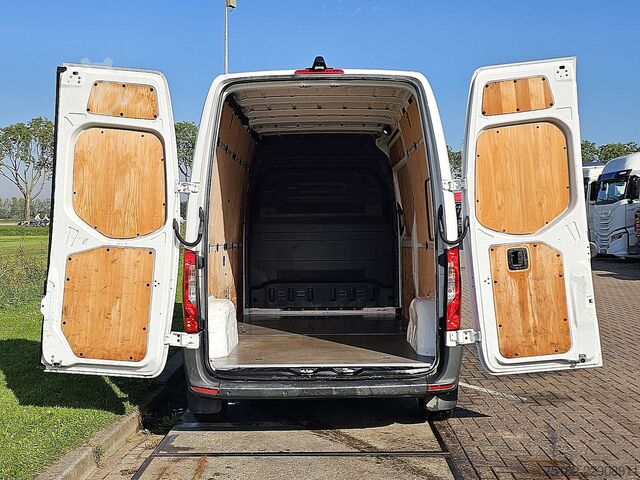 Camioneta familiar de techo alto MERCEDES-BENZ SPRINTER 311 L2H2 Mbux FWD Euro6 BPM-Vrij Airco...