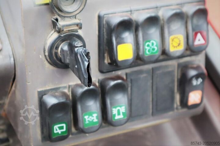 Rough terrain forklift Manitou M30-4 Diesel, 4x4 Drive, 3t Capacity, Triplex Mast