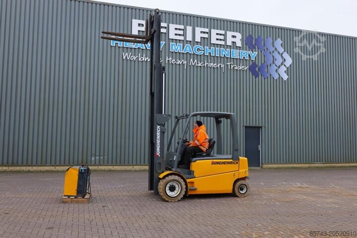 Forklift Jungheinrich EFG550 Electric, 5000kg Capacity, Lifting Height 3