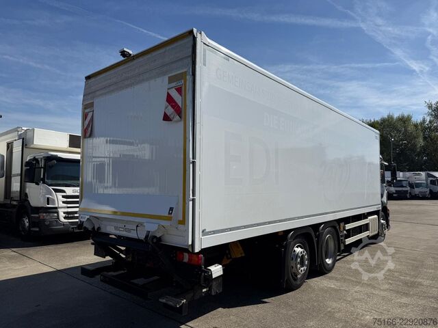 Kassabíll MERCEDES-BENZ ACTROS 2532 L Koffer 8,50 m LBW 2 T*ORIGINAL KM
