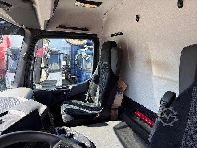 Kassabíll MERCEDES-BENZ ACTROS 2532 L Koffer 8,50 m LBW 2 T*ORIGINAL KM