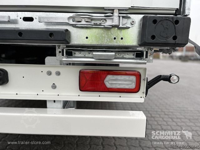 Treler separa terbuka dengan kanvas Schmitz Cargobull Curtainsider Mega Getränke