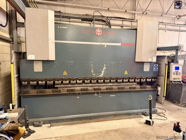 Piegatrice DURMA E40300