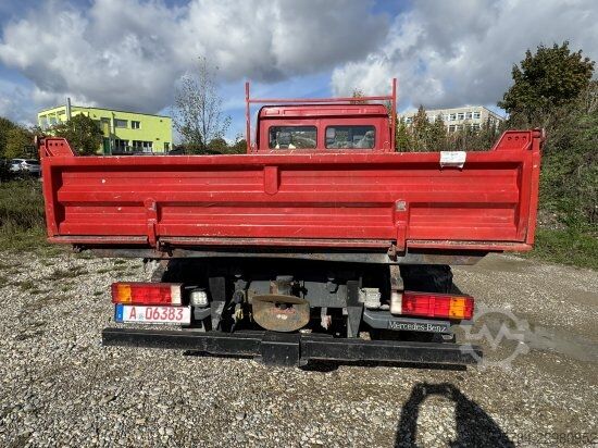 شاحنة نقل صغيرة قلاب MERCEDES-BENZ ATEGO 818