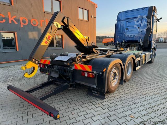 Roll-off tipper truck MERCEDES-BENZ Actros 2563 6x2 Euro 6 Abrollkipper Hyva 20-57-S