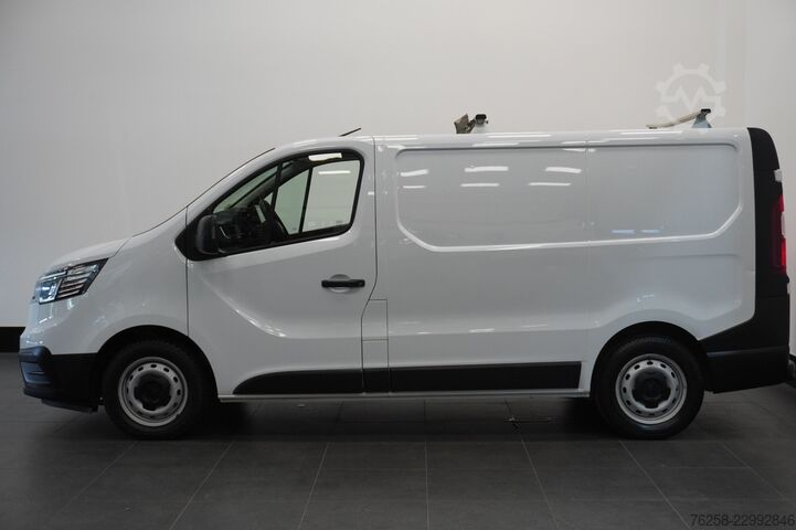 Renault Trafic 2.0 Blue dCi 130CV EURO 6 - Climatizzatore - Navigatore - Cruise control - €16.900,-  Renault Trafic 2.0 Blue dCi 130PK EURO 6 - Airco - Navi...
