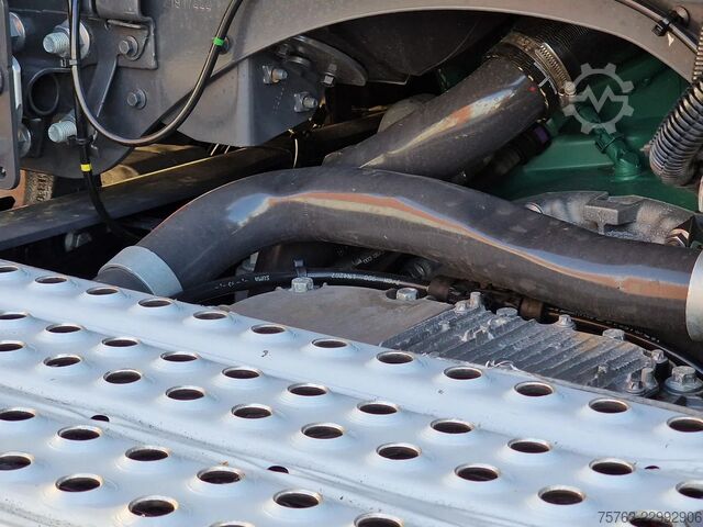 Volvo FH 16.700 Globetrotter 4x2 - NOVO - Retarder - Ar condicionado de estacionamento - Rodas de li Volvo FH 16.700 Globetrotter 4x2 - NEW - Retarder - I...