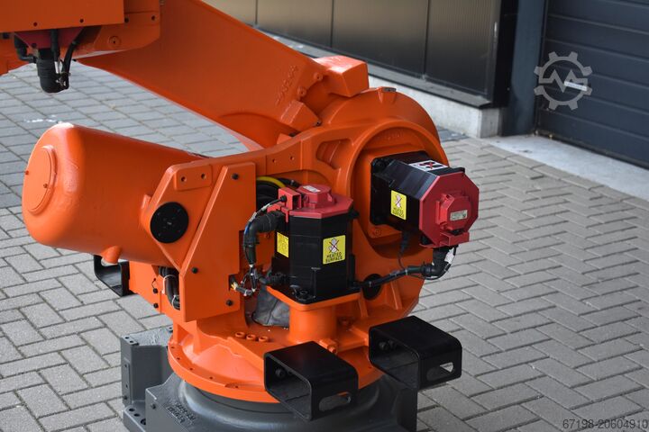 Teollisuusrobotti FANUC R-2000iB/210F