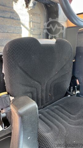 Cargador de ruedas Hyundai HL975A CVT