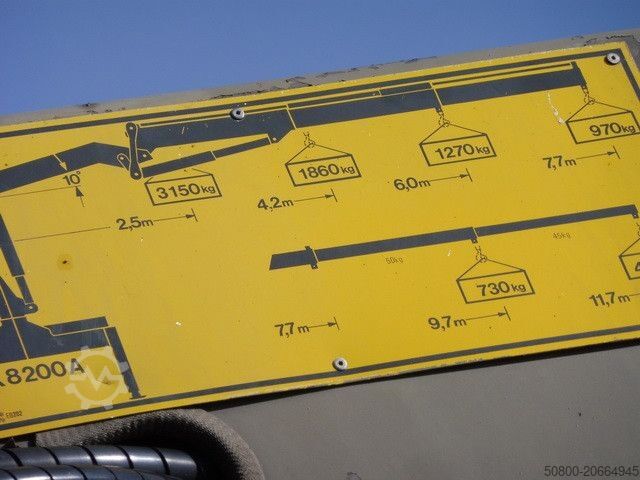 Crane yang terpasang pada truk MAN OAF-34440VFA-AD 8x8, Seilwinde, Kran, AHK,Allrad