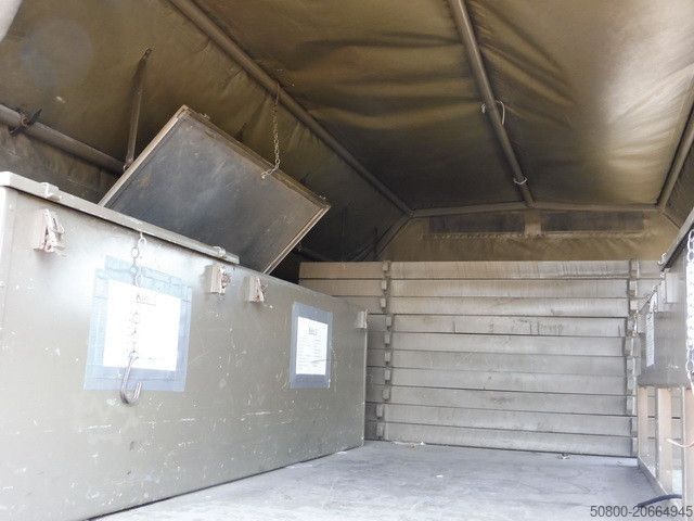 Crane yang terpasang pada truk MAN OAF-34440VFA-AD 8x8, Seilwinde, Kran, AHK,Allrad