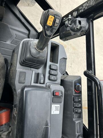 Lader CAT 906M (8758)