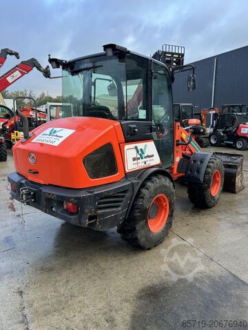 Lader Kubota R070 (6678)