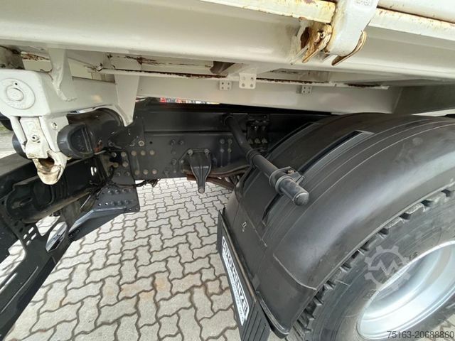 Tipper truck VOLVO FM 330 4x2 2-Achs Kipper Meiller