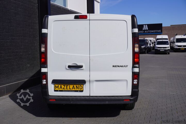 Panelvan Renault Trafic 2.0 dCi 130PK EURO 6 - Airco - Navi - Ca...